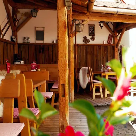 מלון Da'sporrer & Wirtshaus 3*